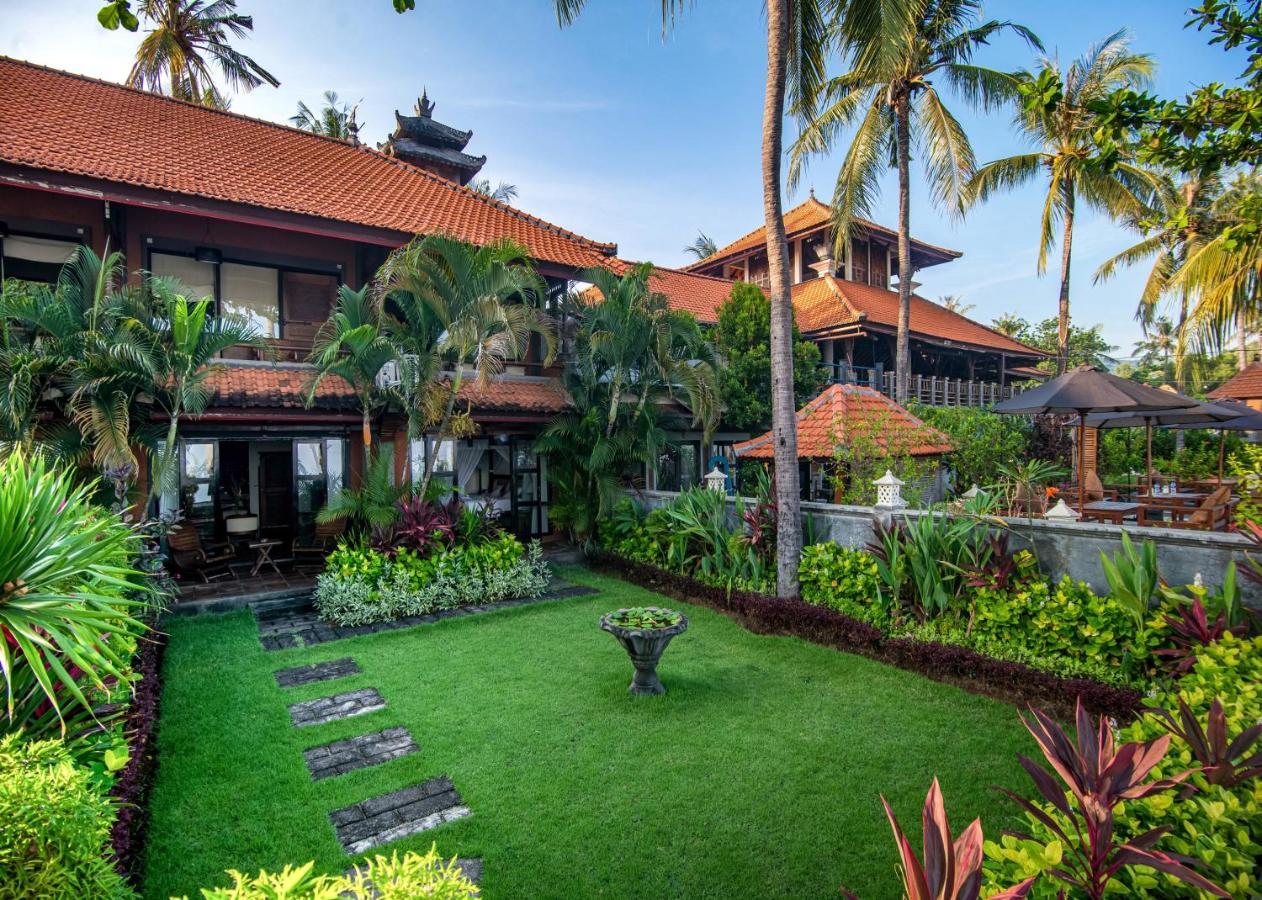 Nugraha Lovina Seaview Resort & Spa Exterior foto